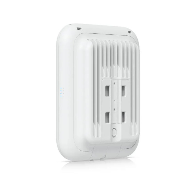 UniFi U7 Outdoor: Router WiFi 7 Potente y Resistente para Exterior con PoE+, Alta Velocidad y Cobertura Superior Ubiquiti - 2