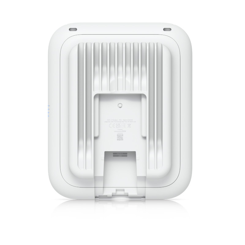UniFi U7 Outdoor: Router WiFi 7 Potente y Resistente para Exterior con PoE+, Alta Velocidad y Cobertura Superior Ubiquiti - 3