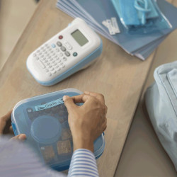 Rotuladora para Etiquetas de Hogar y Escuela – Compacta y Portátil con Teclado QWERTY – Brother – PT-N10 Brother - 2